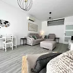Apartman Anzol By Fhr Quarteira