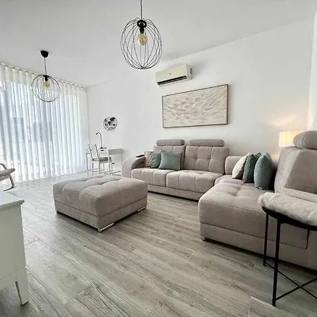 Anzol By Fhr Appartement Quarteira