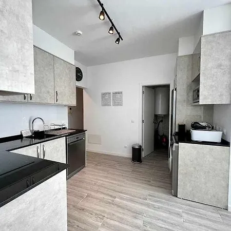 아파트 Anzol By Fhr *